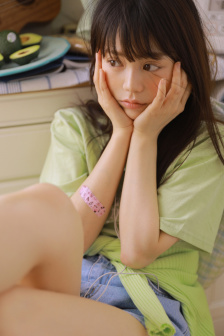公主被当着所有人玩